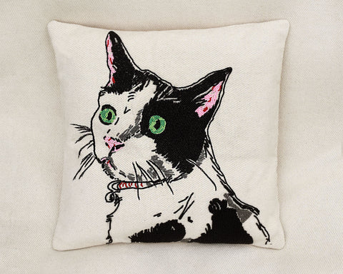PILLOW beeku at tiffanys